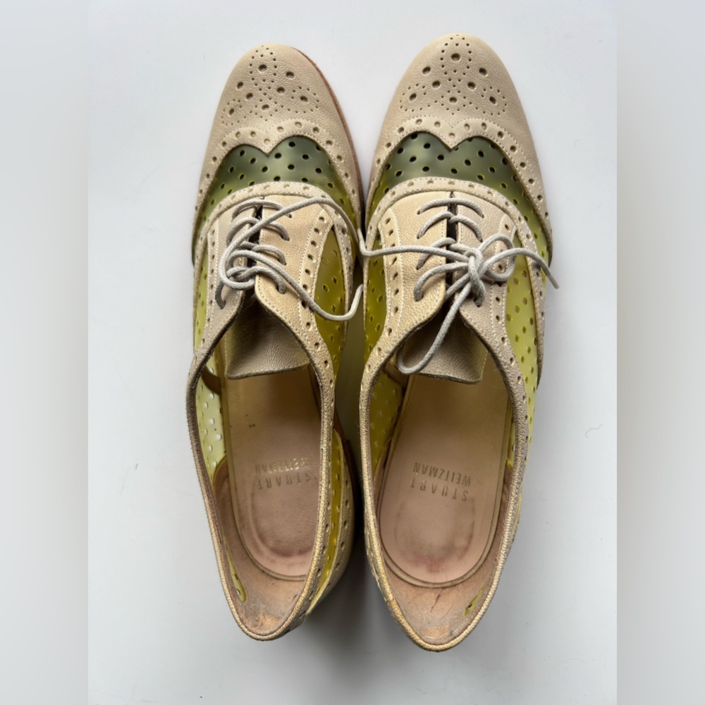 Stuart Weitzman Beige and Olive Brogues